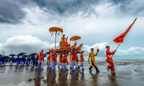 Quảng Ninh xây dựng sản phẩm du lịch văn hóa – nghệ thuật có chiều sâu